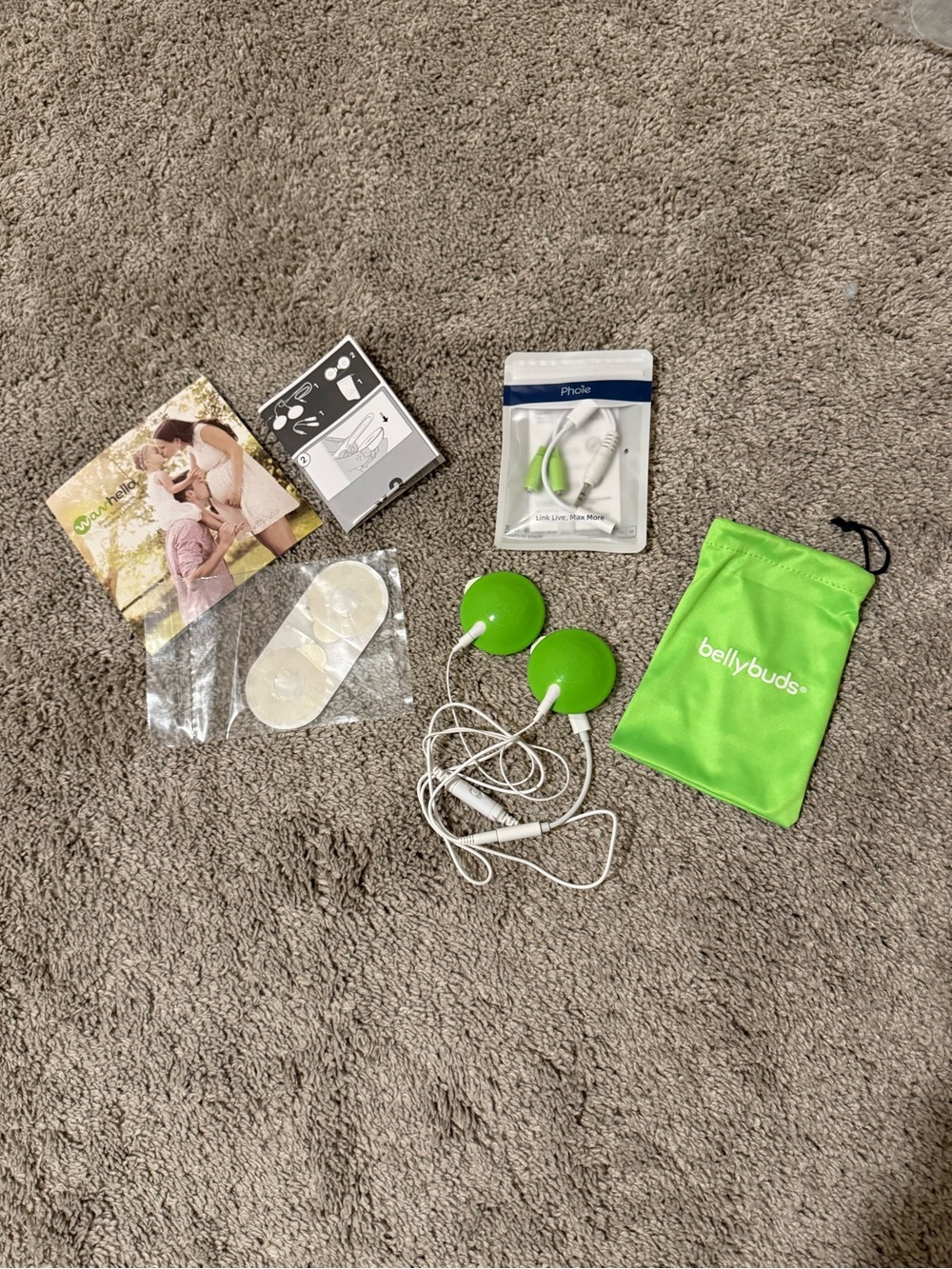 BELLY BUDS - headphones for your baby bump